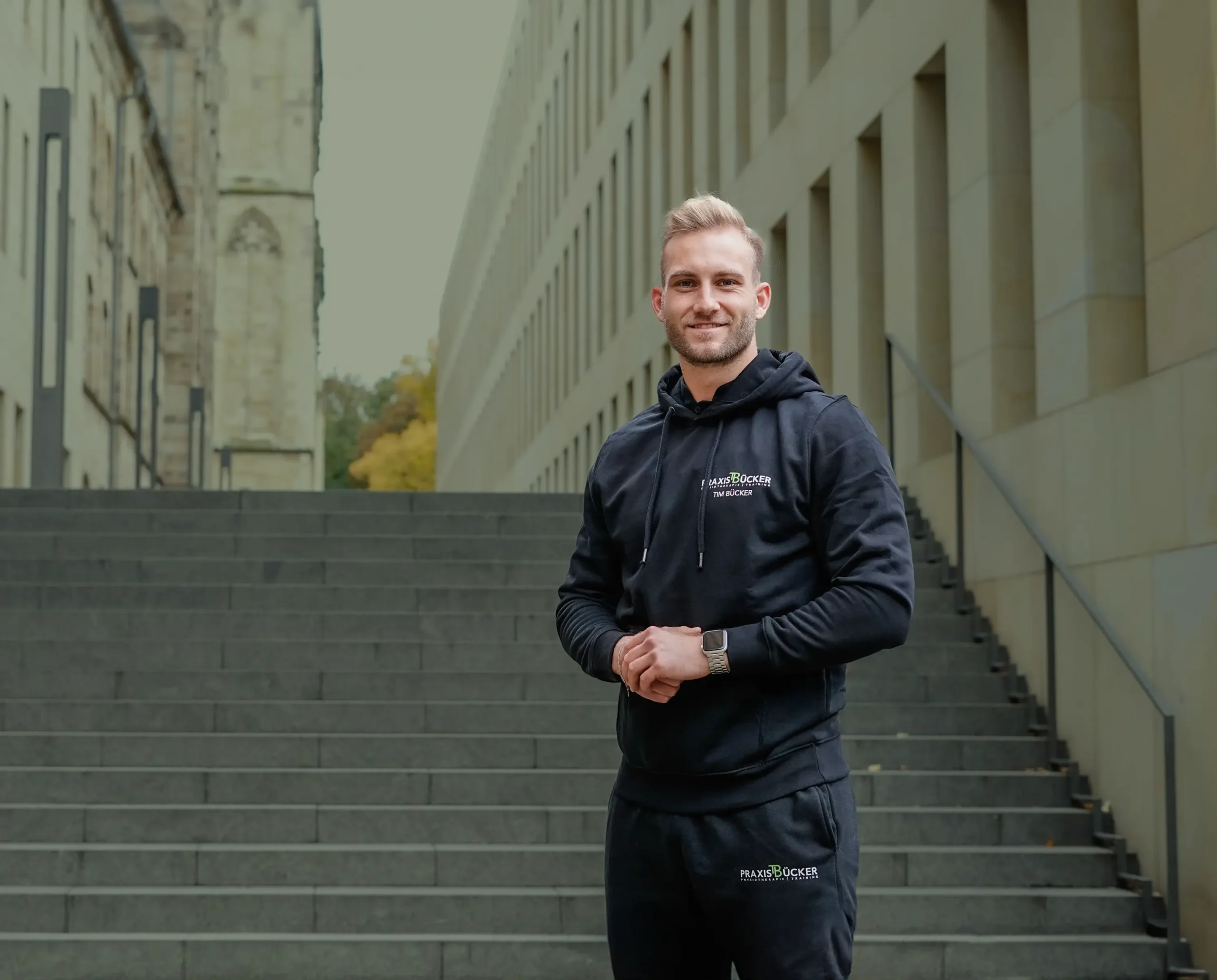 Praxis Buecker Physiotherapie Persional Training Web XL 10 scaled